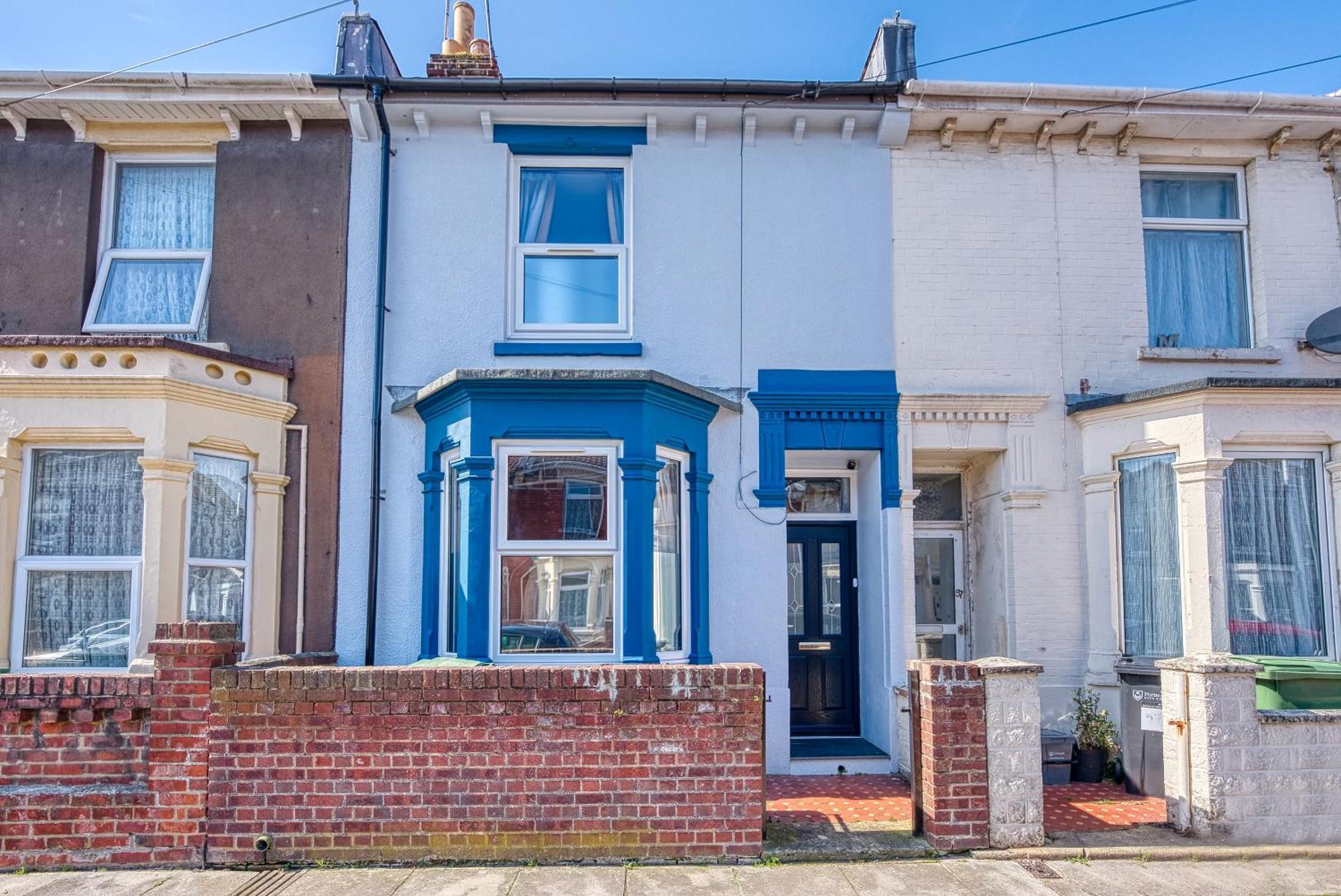 2 Bedrooms Modern, Stunning & Stylish Contractor House, Prime Portsmouth Location With Free Parking Permit, Summer Special Offer!! - By Blue Puffin Stays ภายนอก รูปภาพ
